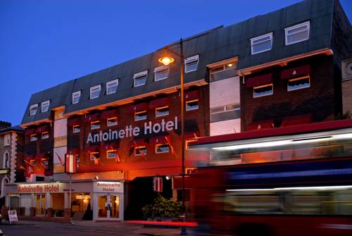 Wimbledon United Kingdom Last Minute Discount Code Booking.com