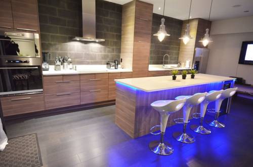 Montréal (Québec) Canada Last Minute Discount Code Booking.com