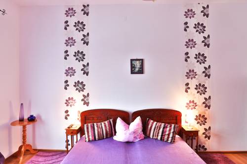 Haţeg Romania Last Minute Discount Code Booking.com