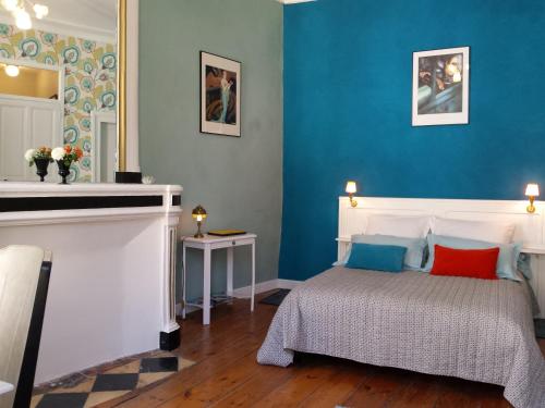 Fontenay-le-Comte France Last Minute Discount Code Agoda.com