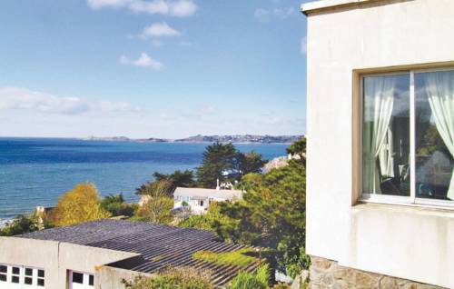 Locqueméau France Last Minute Discount Code Booking.com