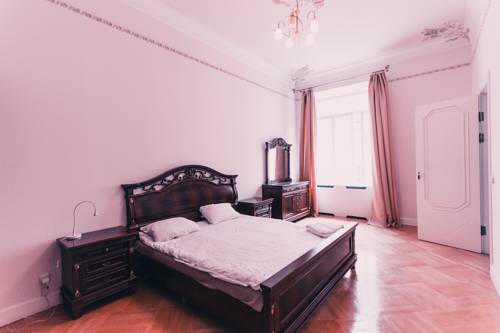 San Petersburgo Rusia Último Minuto Código de Descuento Booking.com