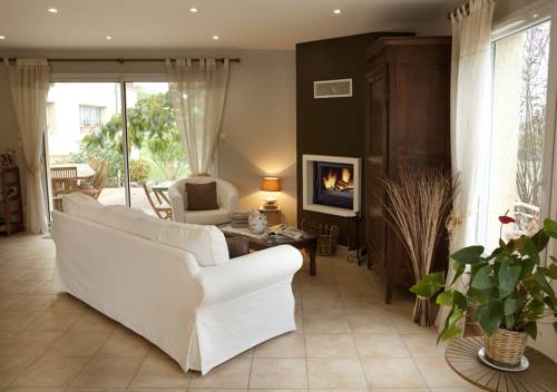 Pollionnay France Last Minute Discount Code Booking.com