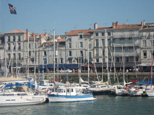 La Rochelle Francia Último Minuto Código de Descuento Booking.com