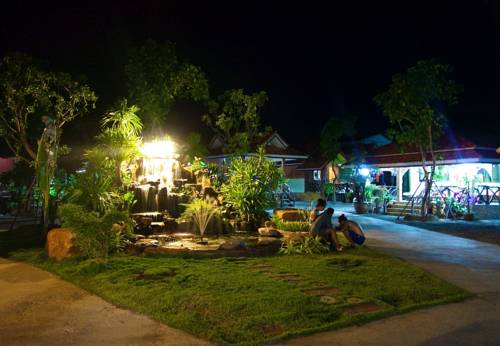 Ta Phraya Thailand Last Minute Discount Code Booking.com