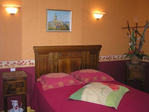 Lanouaille Francia Último Minuto Código de Descuento Booking.com