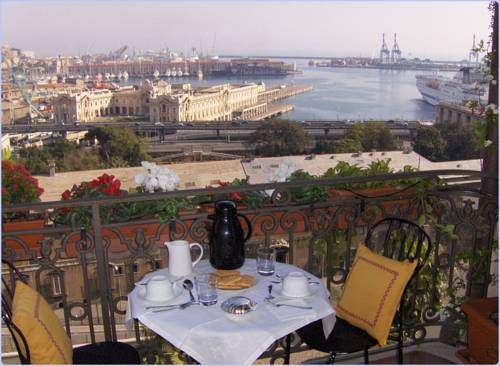 Génova Italia Último Minuto Código de Descuento Booking.com