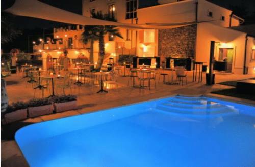 Acireale Italia Último Minuto Código de Descuento Booking.com
