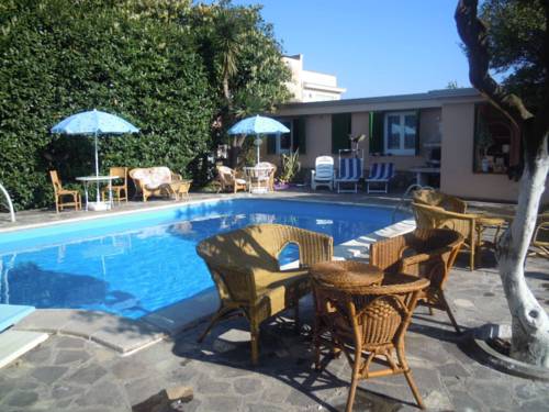 Pompei Italy Last Minute Discount Code Booking.com