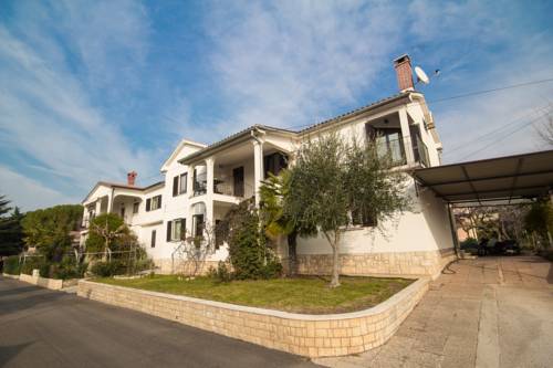 Umag Croacia Último Minuto Código de Descuento Booking.com