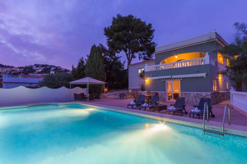 Moraira Spanje Laatste minuut Kortingscode Booking.com