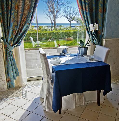 Cupra Marittima Italien Last-Minute-Rabattcode Booking.com