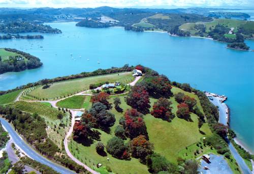 Surfdale New Zealand Last Minute Discount Code Booking.com