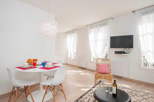 París Francia Último Minuto Código de Descuento Booking.com