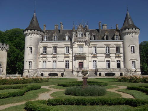 Nieuil Frankreich Last-Minute-Rabattcode Booking.com