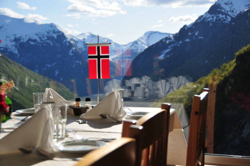 Stryn Norwegen Last-Minute-Rabattcode Booking.com