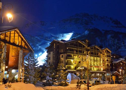 Val-d'Isere France Last Minute Discount Code Agoda.com