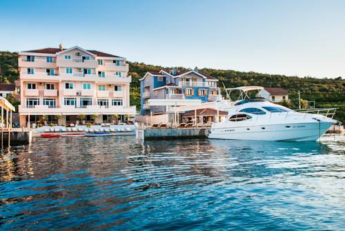 Tivat Montenegro Last-Minute-Rabattcode Booking.com