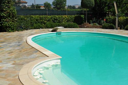 Iesi Italien Last-Minute-Rabattcode Booking.com