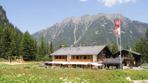 Champex Switzerland Last Minute Discount Code Booking.com