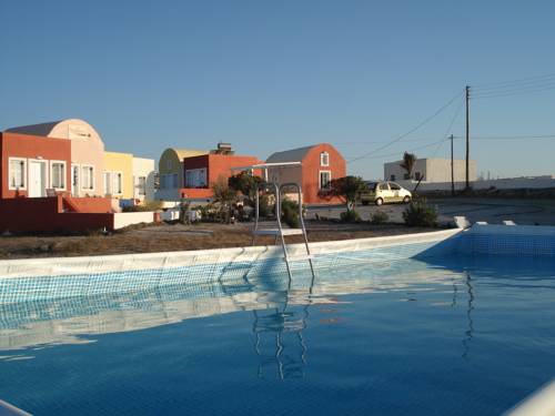 Baxedes - Oia Greece Last Minute Discount Code Booking.com