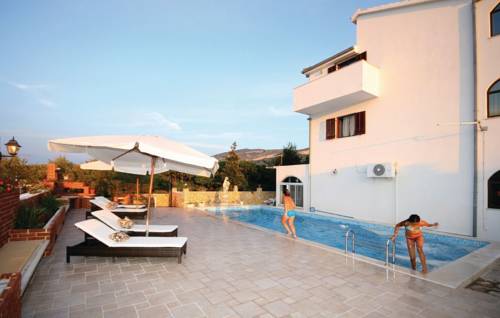 Jelsa Croacia Último Minuto Código de Descuento Booking.com
