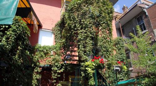 Montreal (QC) Canada Last Minute Discount Code Agoda.com