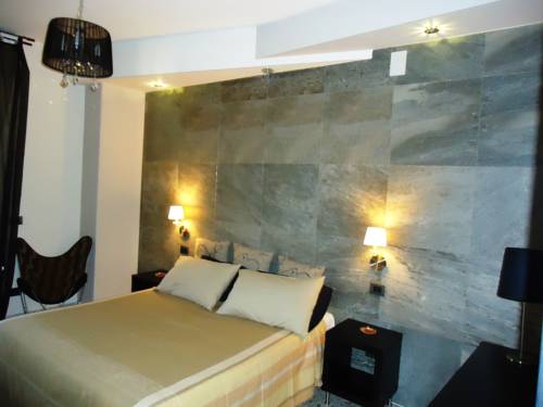 Monopoli Italia Último Minuto Código de Descuento Booking.com