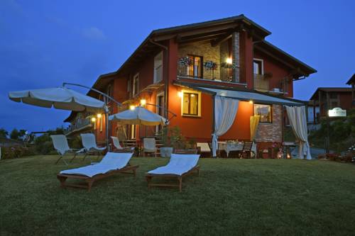 Castagnito Italien Last-Minute-Rabattcode Booking.com