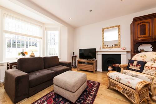 Londres Reino Unido Último Minuto Código de Descuento Booking.com