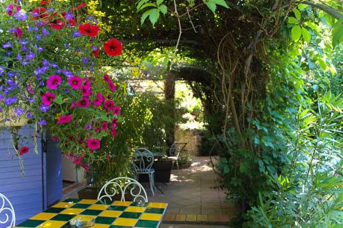 Moustiers-Sainte-Marie France Last Minute Discount Code Booking.com