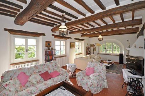 Monte San Savino Italy Last Minute Discount Code Booking.com