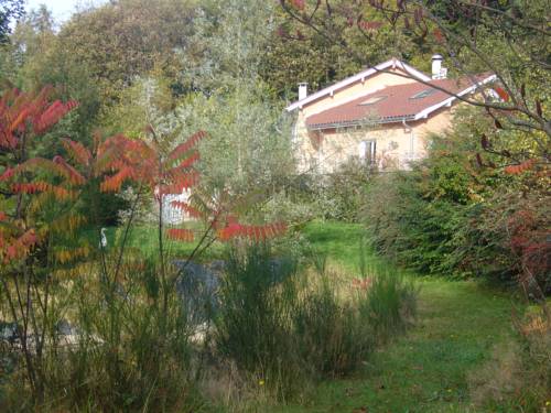 Saint Paul d'Izeaux France Last Minute Discount Code Booking.com
