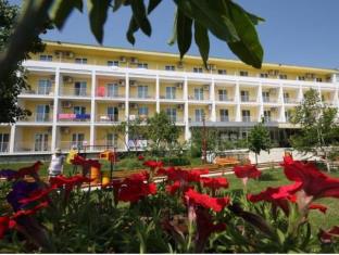 Mamaia Romania Last Minute Discount Code Agoda.com