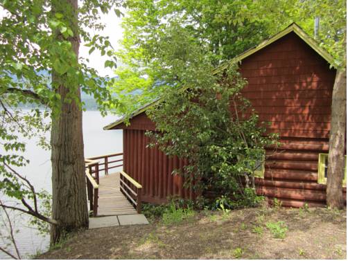 Blind Bay (British Columbia) Canada Last Minute Discount Code Booking.com