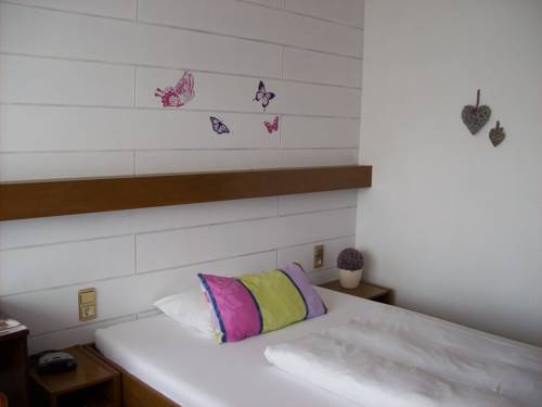 Mönchengladbach Deutschland Last-Minute-Rabattcode Booking.com