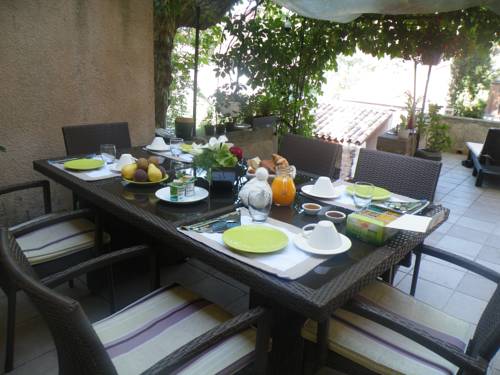 Octon France Last Minute Discount Code Booking.com