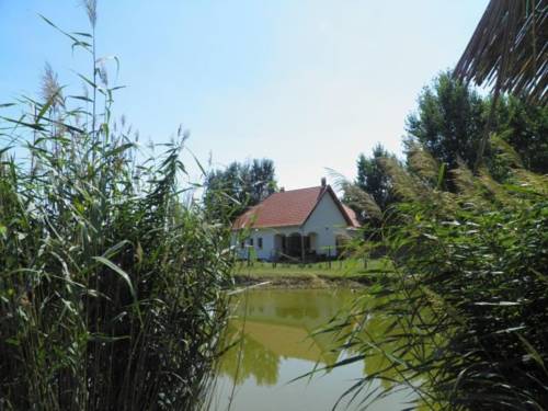 Tabdi Hungary Last Minute Discount Code Booking.com