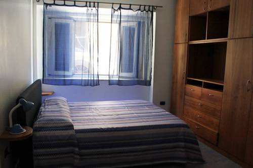Napoli Italien Last-Minute-Rabattcode Booking.com