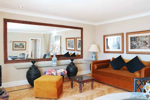Napoli Italien Last-Minute-Rabattcode Booking.com