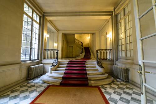 París Francia Último Minuto Código de Descuento Booking.com