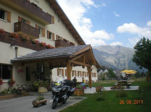Auron France Last Minute Discount Code Booking.com