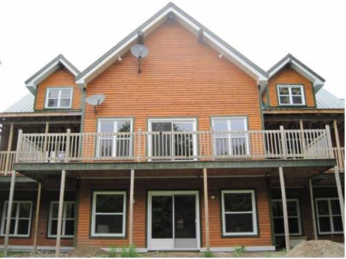 Saint-Augustin-de-Woburn (Québec) Canada Last Minute Discount Code Booking.com