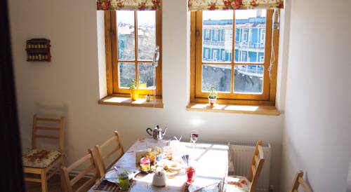 Tbilisi Georgia Último Minuto Código de Descuento Booking.com