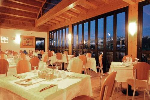 Peschici Italien Last-Minute-Rabattcode Booking.com
