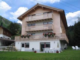 Schrocken Austria Last Minute Discount Code Agoda.com