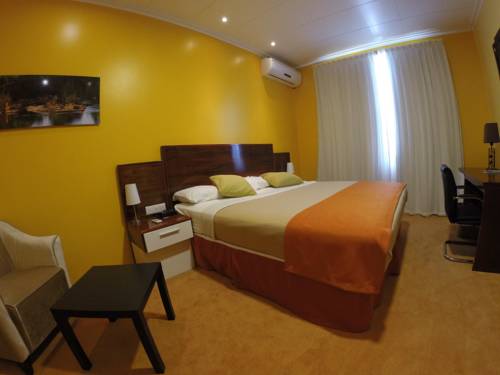 Paramaribo Surinam Último Minuto Código de Descuento Booking.com