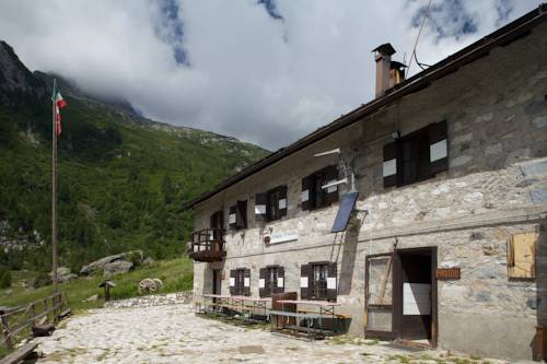 Breguzzo Italy Last Minute Discount Code Booking.com