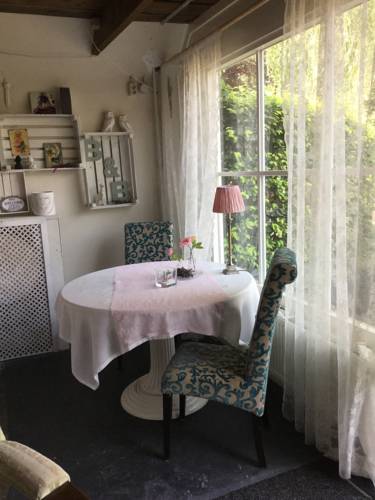 Sinderen Netherlands Last Minute Discount Code Booking.com