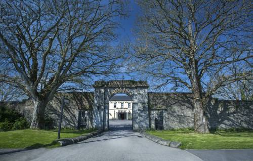 Trim Ireland Last Minute Discount Code Booking.com